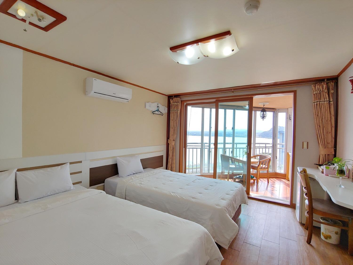 Hostal Bomulsum Seogwipo Exterior foto