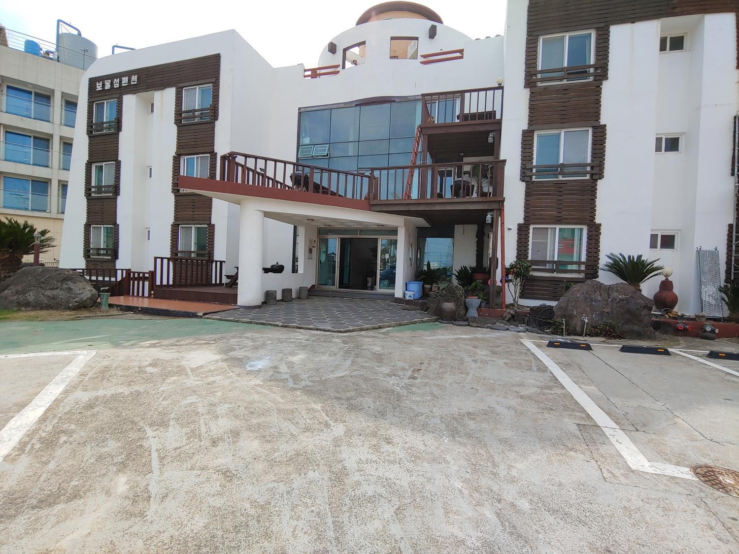 Hostal Bomulsum Seogwipo Exterior foto